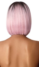 Load image into Gallery viewer, Outre Lace Part Daily Wig Ryan